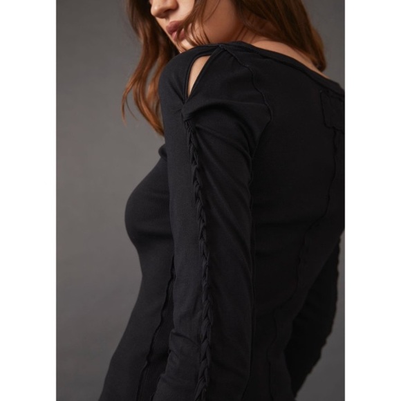Free People Daisy Chain Cuff long sleeve tee in black - Picture 7 of 7